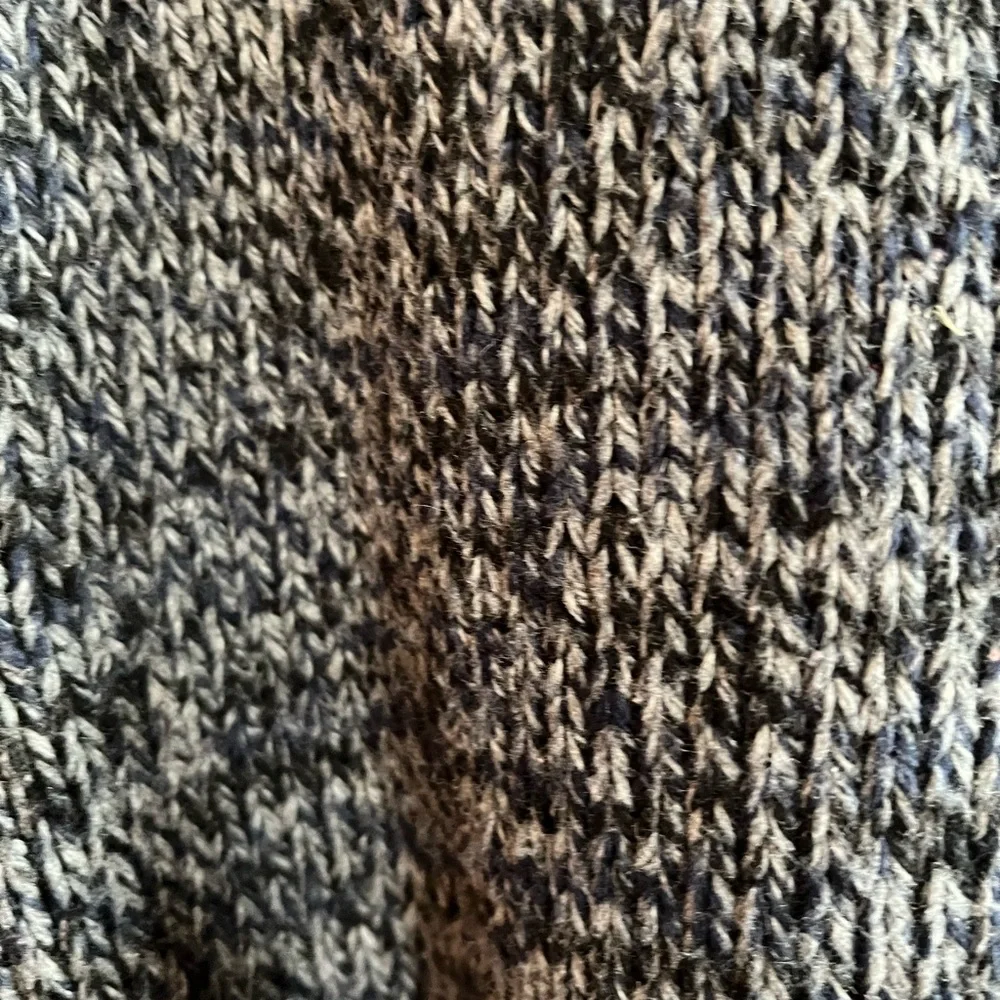 Tahari cowlneck long sleeve sweater